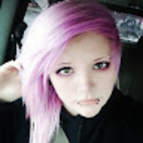 Meet your Posher, Mandy - Picture 1 of 1